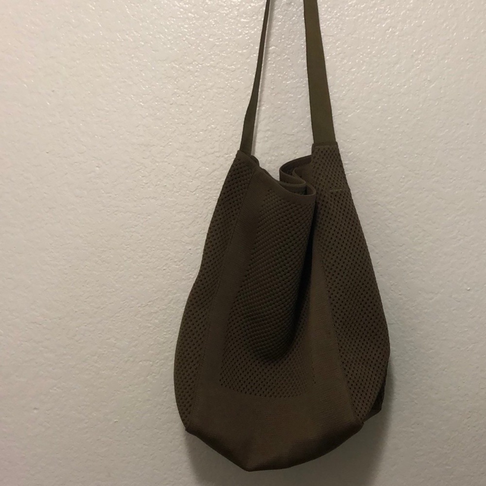COPY - everlane/ slouchy tote
